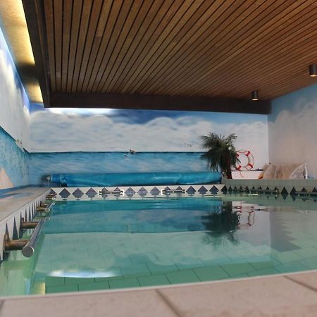 Ferienhaus Abbi Mit Schwimmbad Und Fitness Fur 8 Personen, Strand, Norddeich Apartment Hage Bagian luar foto